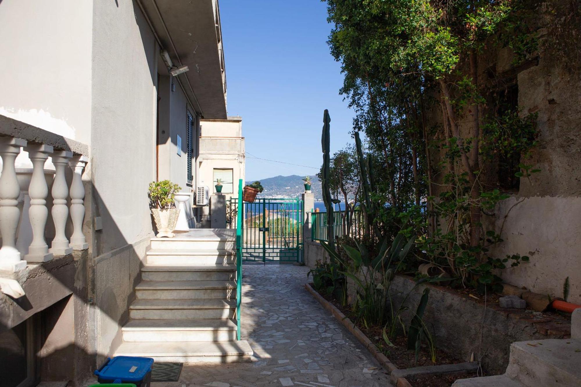 Bed and Breakfast La Casa Di Eolo Villa San Giovanni Exterior foto